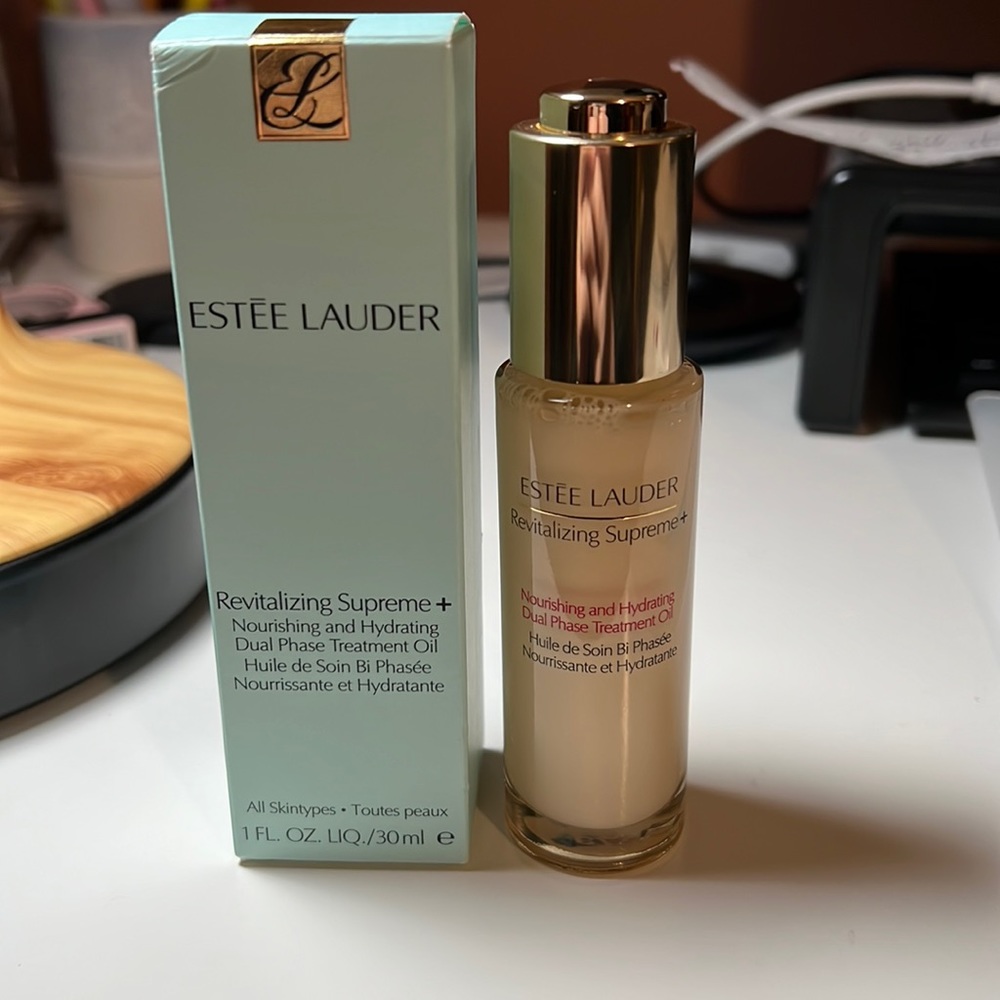 Estée Lauder Revitalizing Supreme+ Dual Phase Treatment Oil